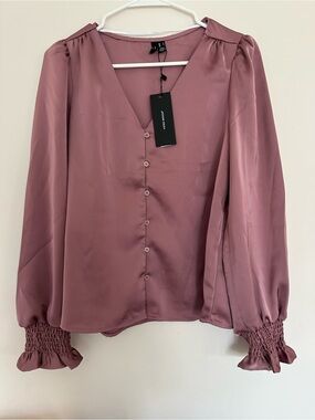 New✨ Vero Moda Smock Button Top